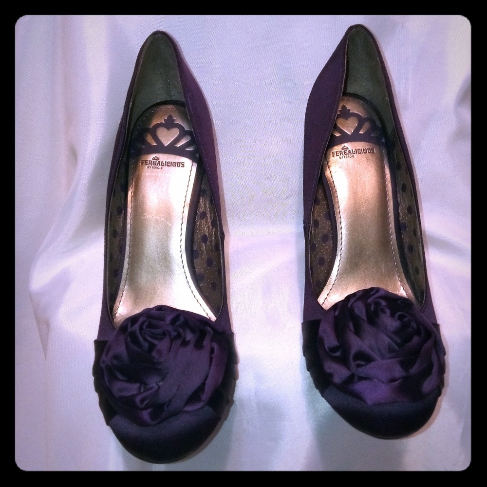 Fergalicious pumps NWOT